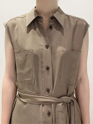 BEIGE， 小泉 コーディネート画像