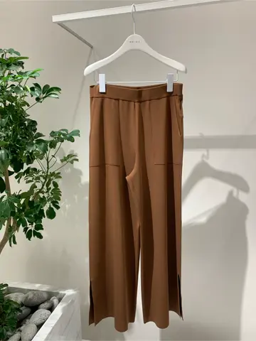 BEIGE， 小泉 コーディネート画像