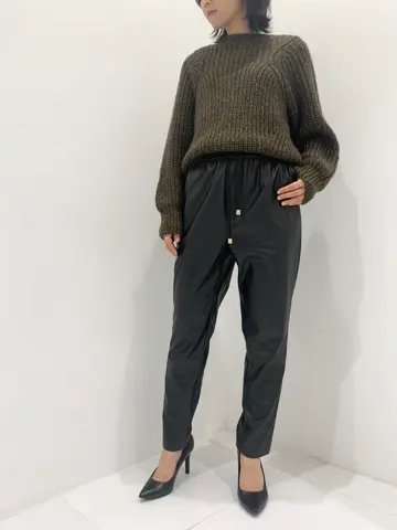 BEIGE， R.A コーディネート画像