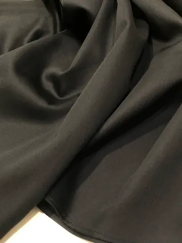 BEIGE， 藤木 コーディネート画像