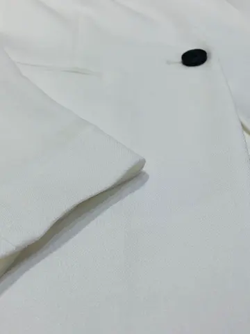 BEIGE， 藤木 コーディネート画像