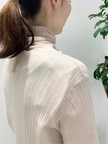 BEIGE， 小泉 コーディネート画像