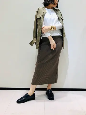 BEIGE， 藤木 コーディネート画像