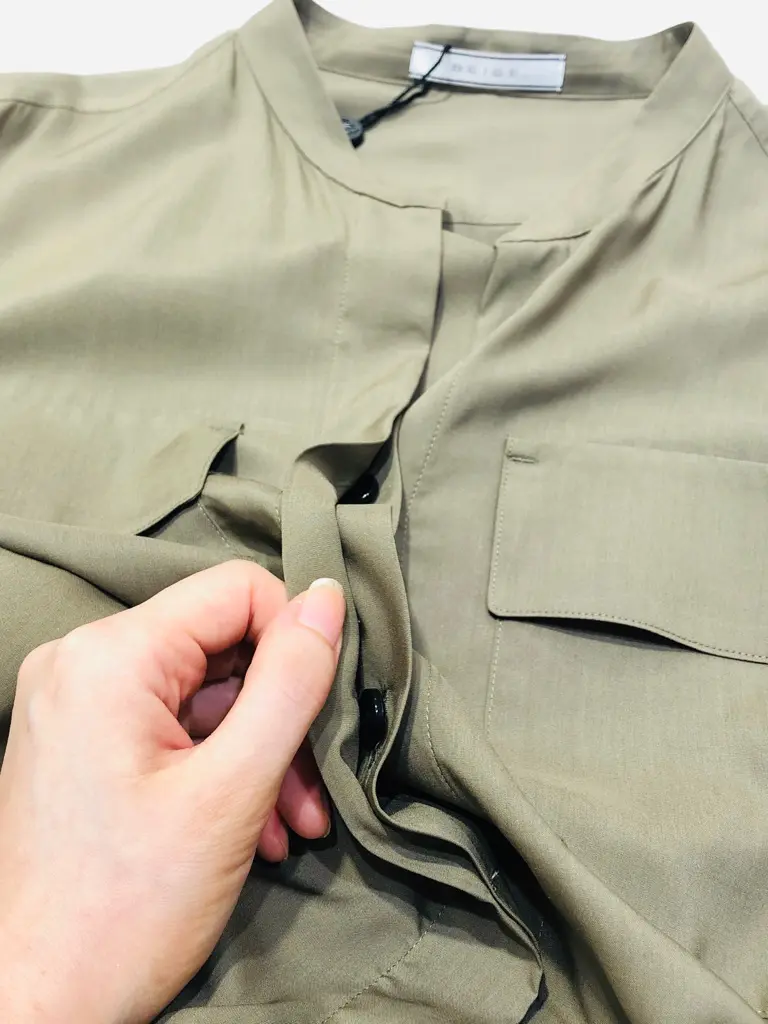 BEIGE， 藤木 コーディネート画像