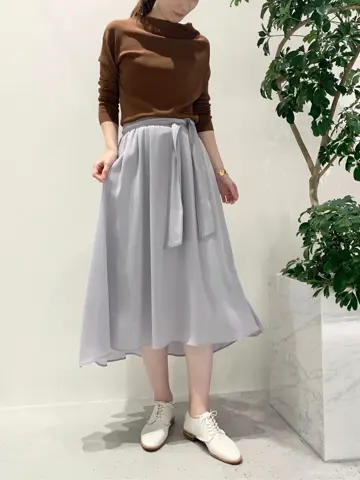 BEIGE， 小泉 コーディネート画像