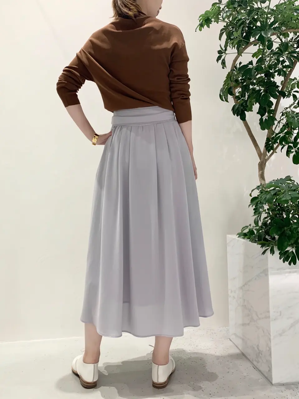 BEIGE， 小泉 コーディネート画像