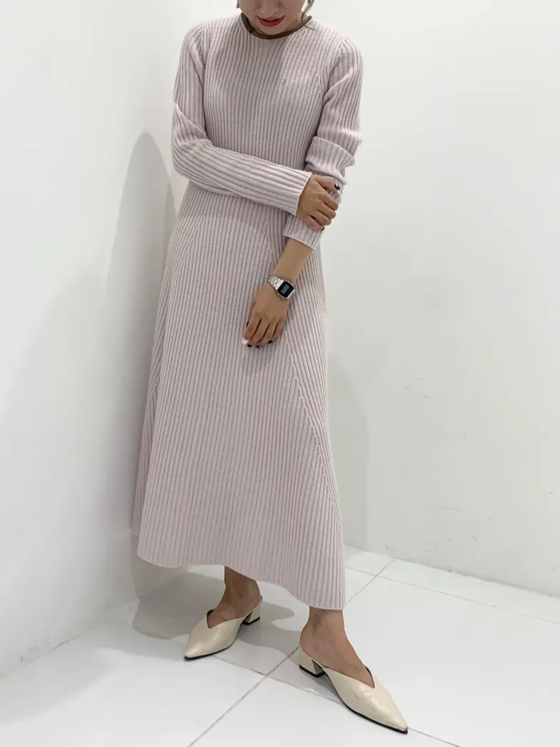 BEIGE， アライ コーディネート画像