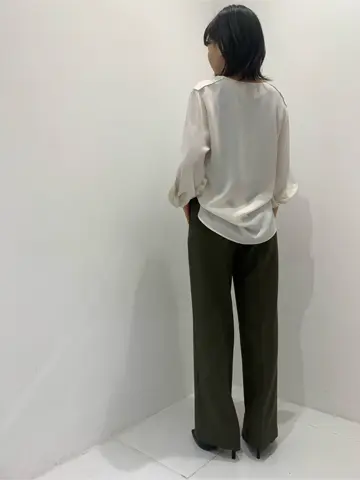 BEIGE， R.A コーディネート画像