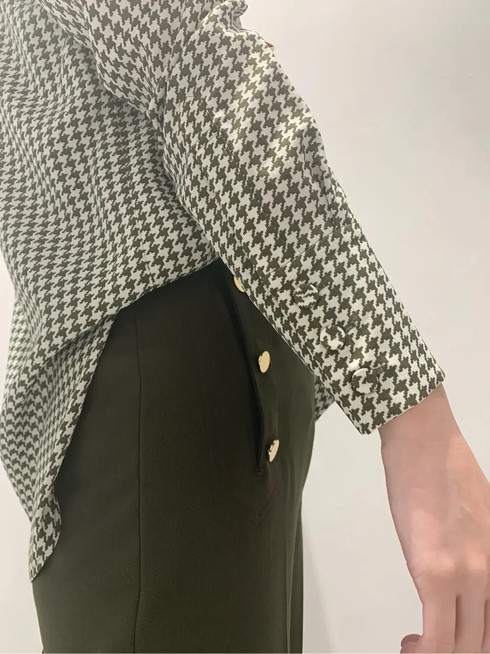 BEIGE， 小泉 コーディネート画像