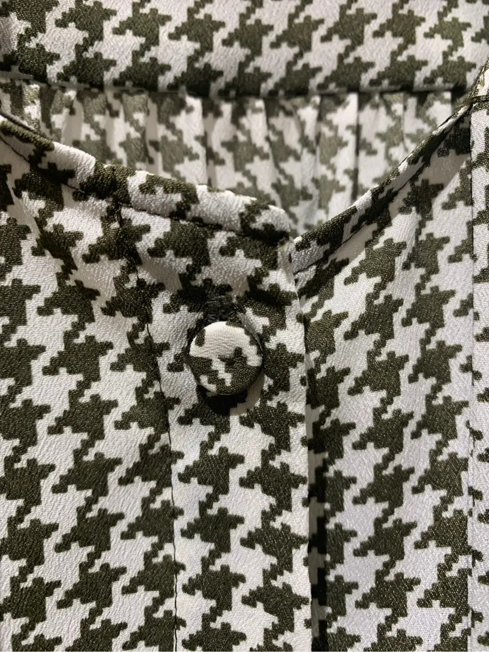 BEIGE， 小泉 コーディネート画像