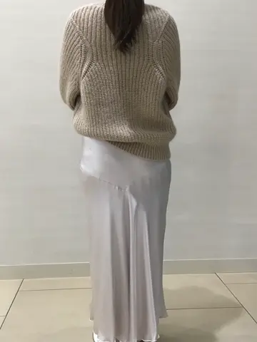 BEIGE， スタッフ コーディネート画像