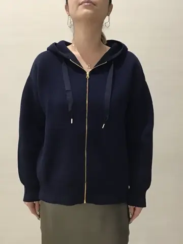 BEIGE， 宮坂 コーディネート画像