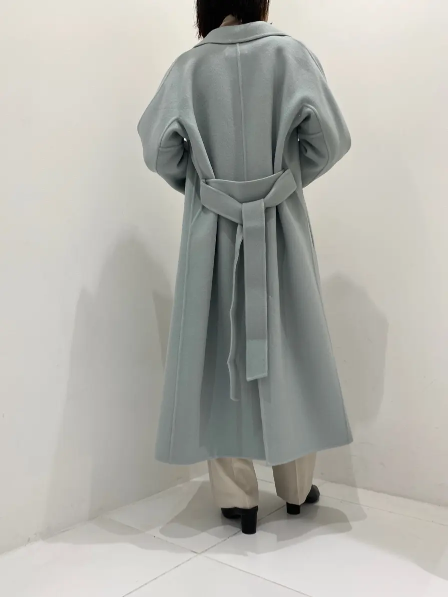 BEIGE， R.A コーディネート画像