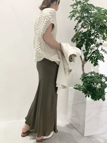 BEIGE， 小泉 コーディネート画像