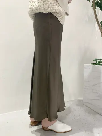 BEIGE， 小泉 コーディネート画像