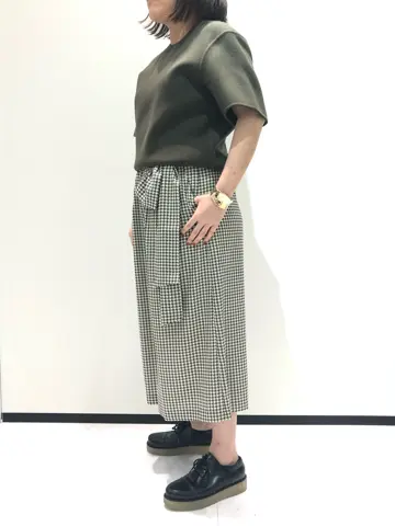 BEIGE， 藤木 コーディネート画像