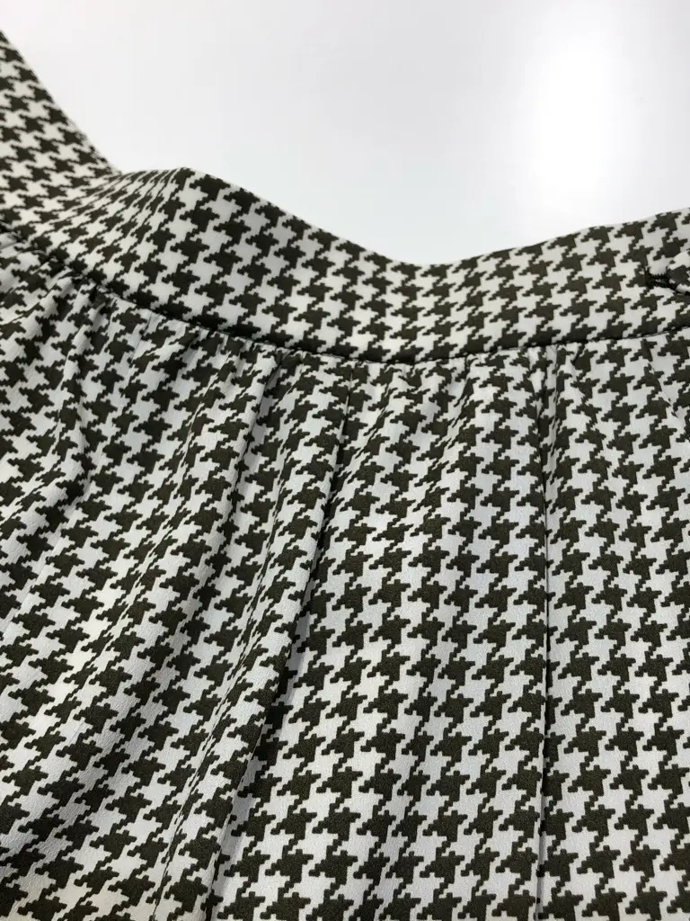 BEIGE， 藤木 コーディネート画像