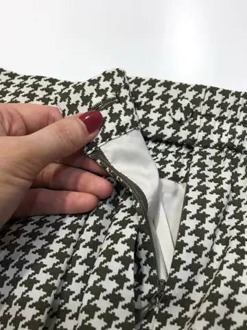 BEIGE， 藤木 コーディネート画像