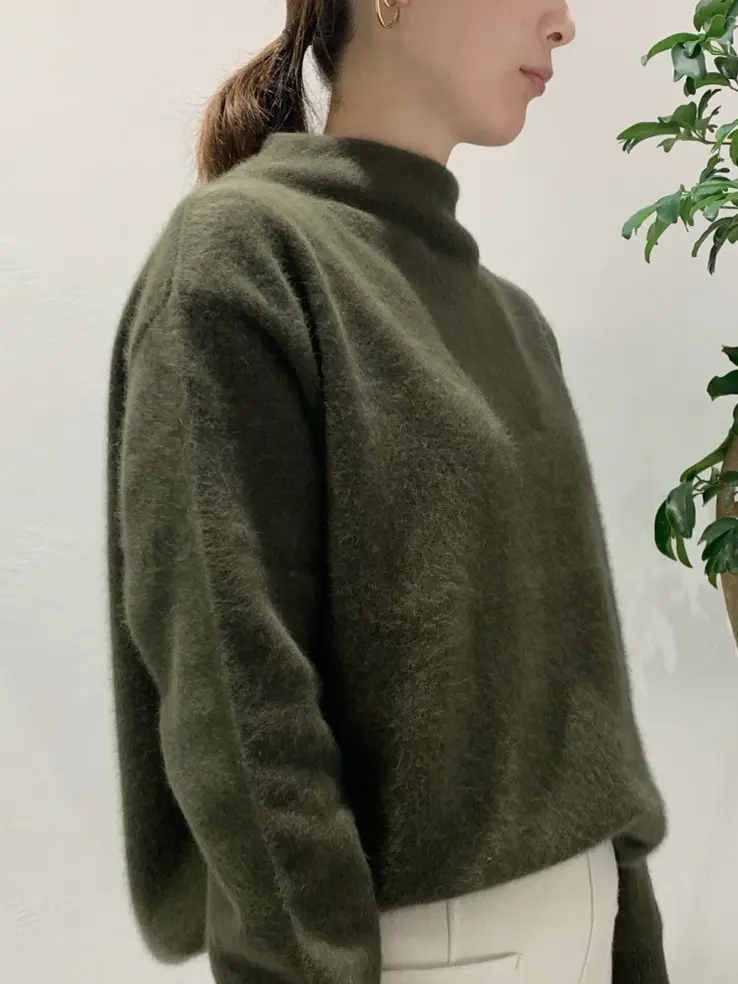 BEIGE， 小泉 コーディネート画像