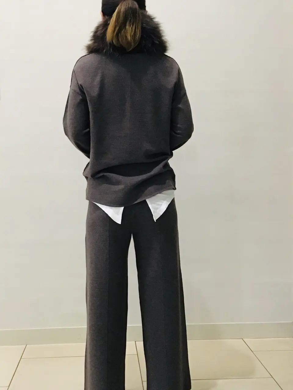 BEIGE， 宮坂 コーディネート画像