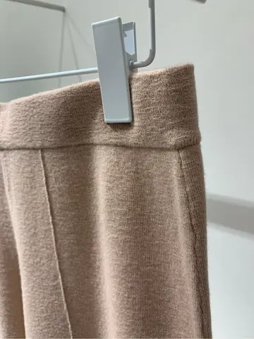 BEIGE， 小泉 コーディネート画像