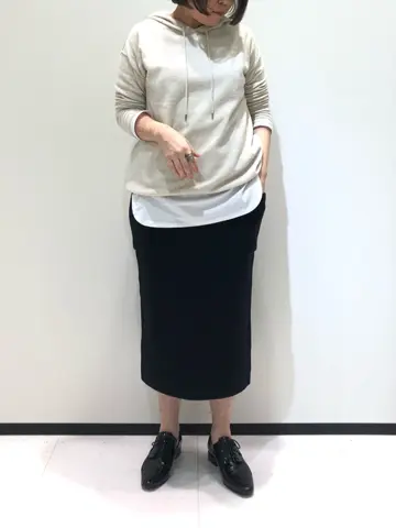 BEIGE， 藤木 コーディネート画像