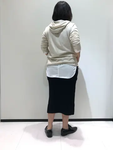 BEIGE， 藤木 コーディネート画像