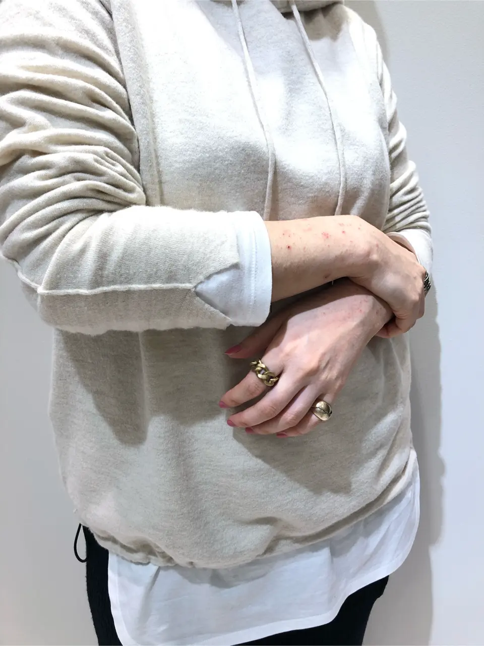 BEIGE， 藤木 コーディネート画像