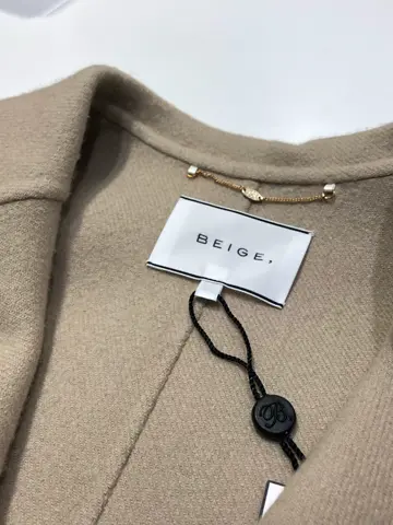 BEIGE， 藤木 コーディネート画像