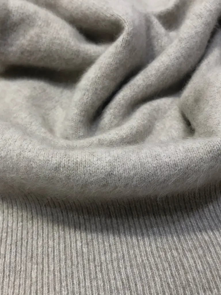 BEIGE， 藤木 コーディネート画像