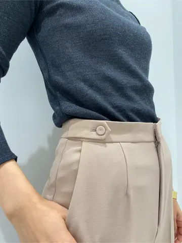 BEIGE， R.A コーディネート画像