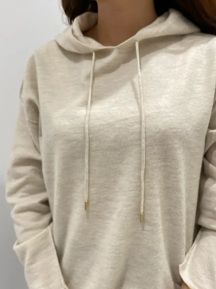 BEIGE， アライ コーディネート画像