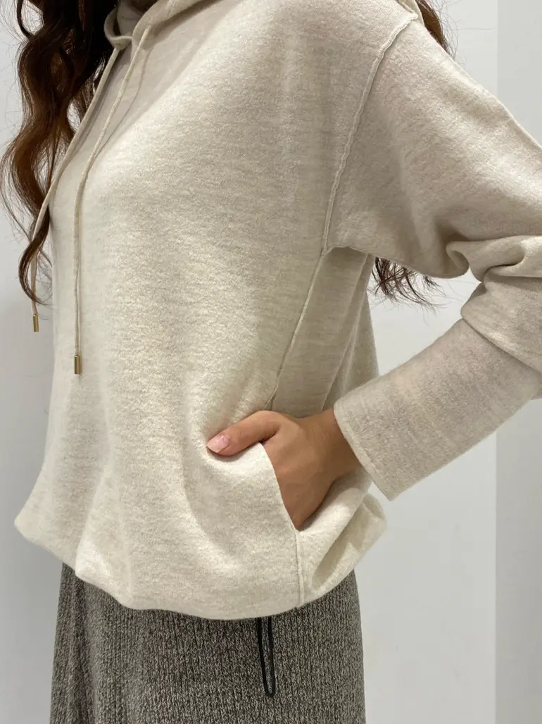 BEIGE， アライ コーディネート画像