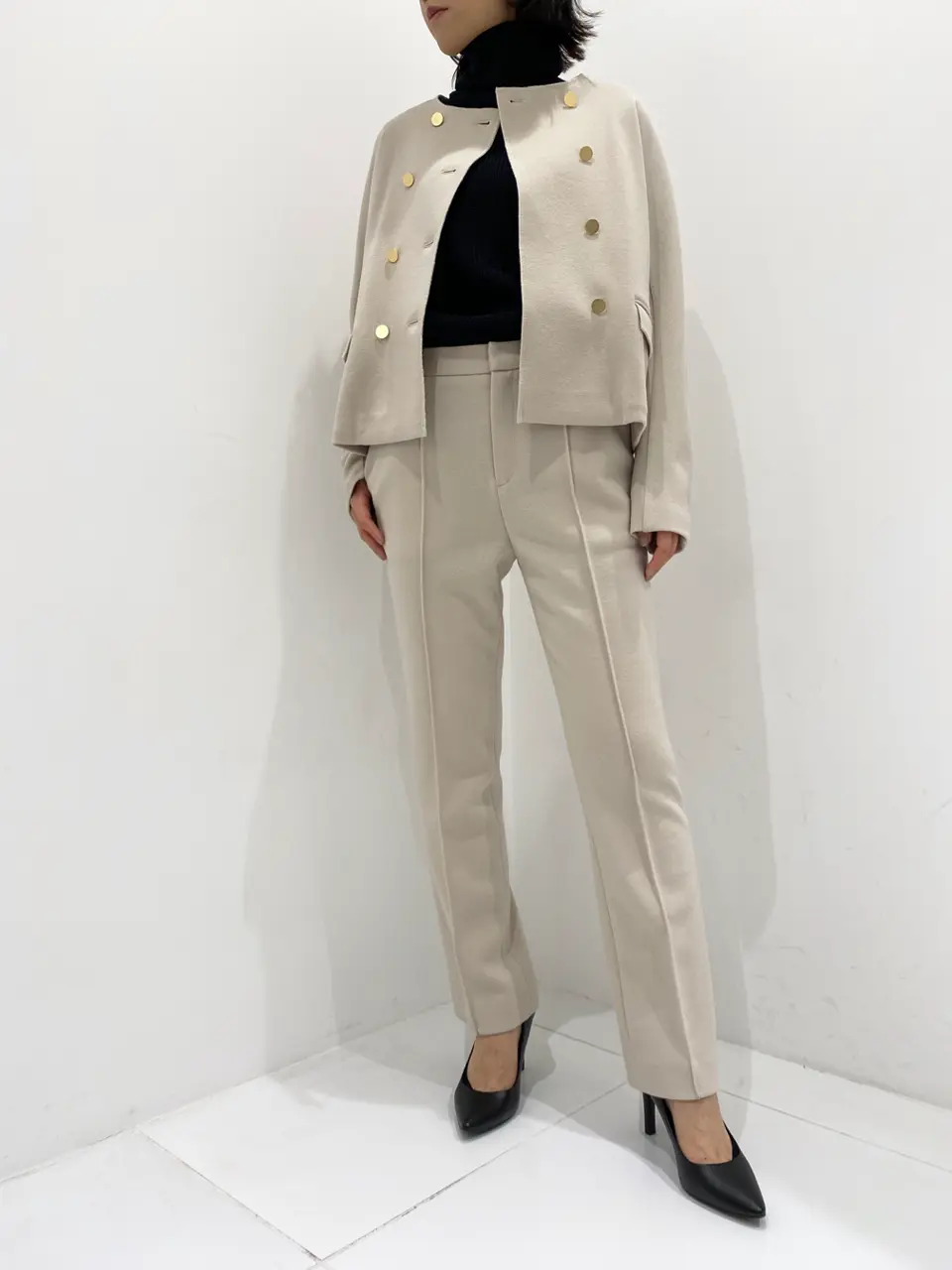 BEIGE， R.A コーディネート画像