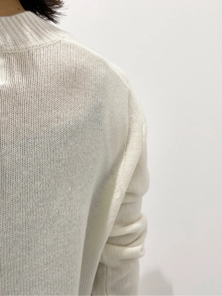 BEIGE， R.A コーディネート画像