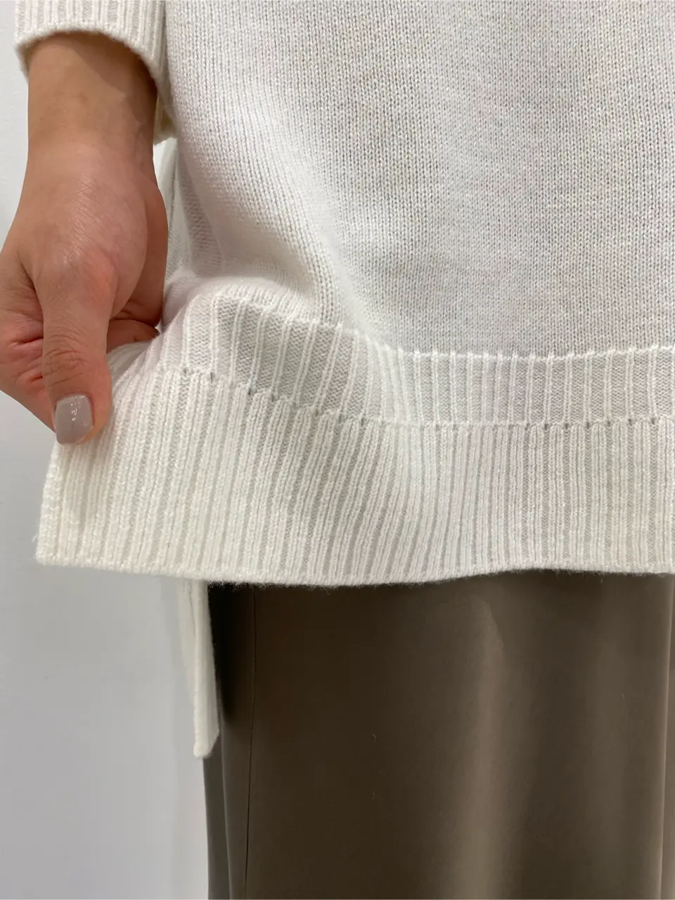 BEIGE， R.A コーディネート画像