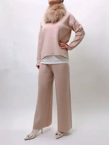 BEIGE， 宮坂 コーディネート画像