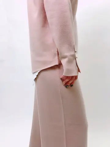 BEIGE， 宮坂 コーディネート画像