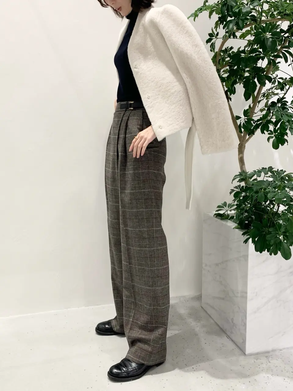 BEIGE， 小泉 コーディネート画像