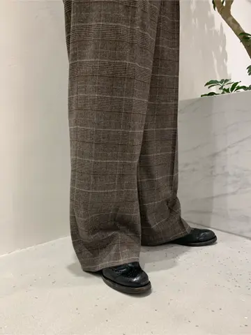 BEIGE， 小泉 コーディネート画像