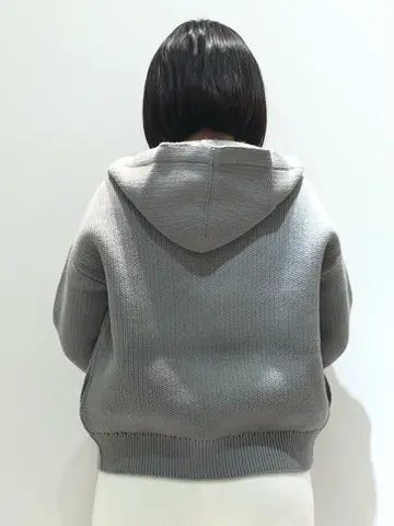 BEIGE， 藤木 コーディネート画像