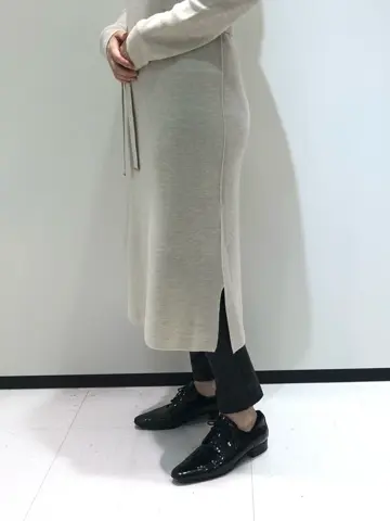 BEIGE， 藤木 コーディネート画像