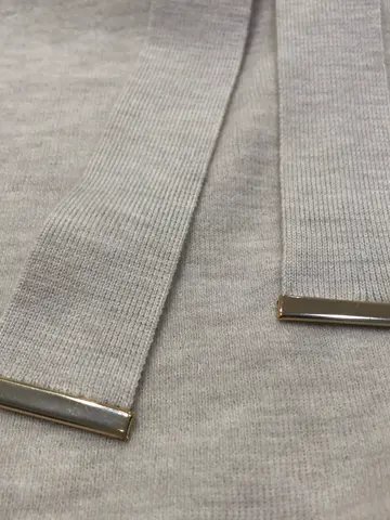 BEIGE， 藤木 コーディネート画像