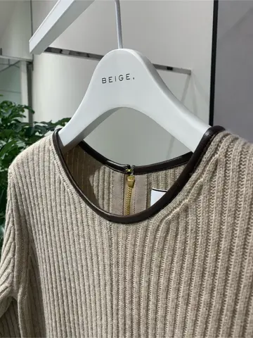 BEIGE， 小泉 コーディネート画像