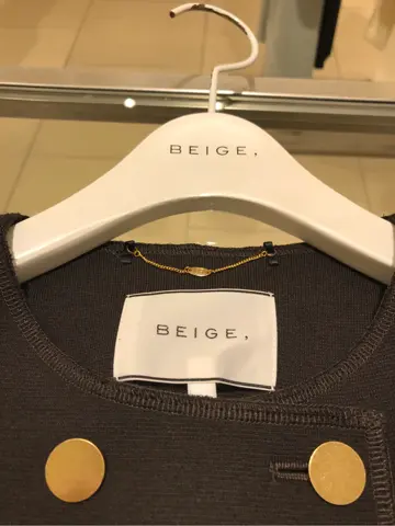 BEIGE， 阿由葉 コーディネート画像