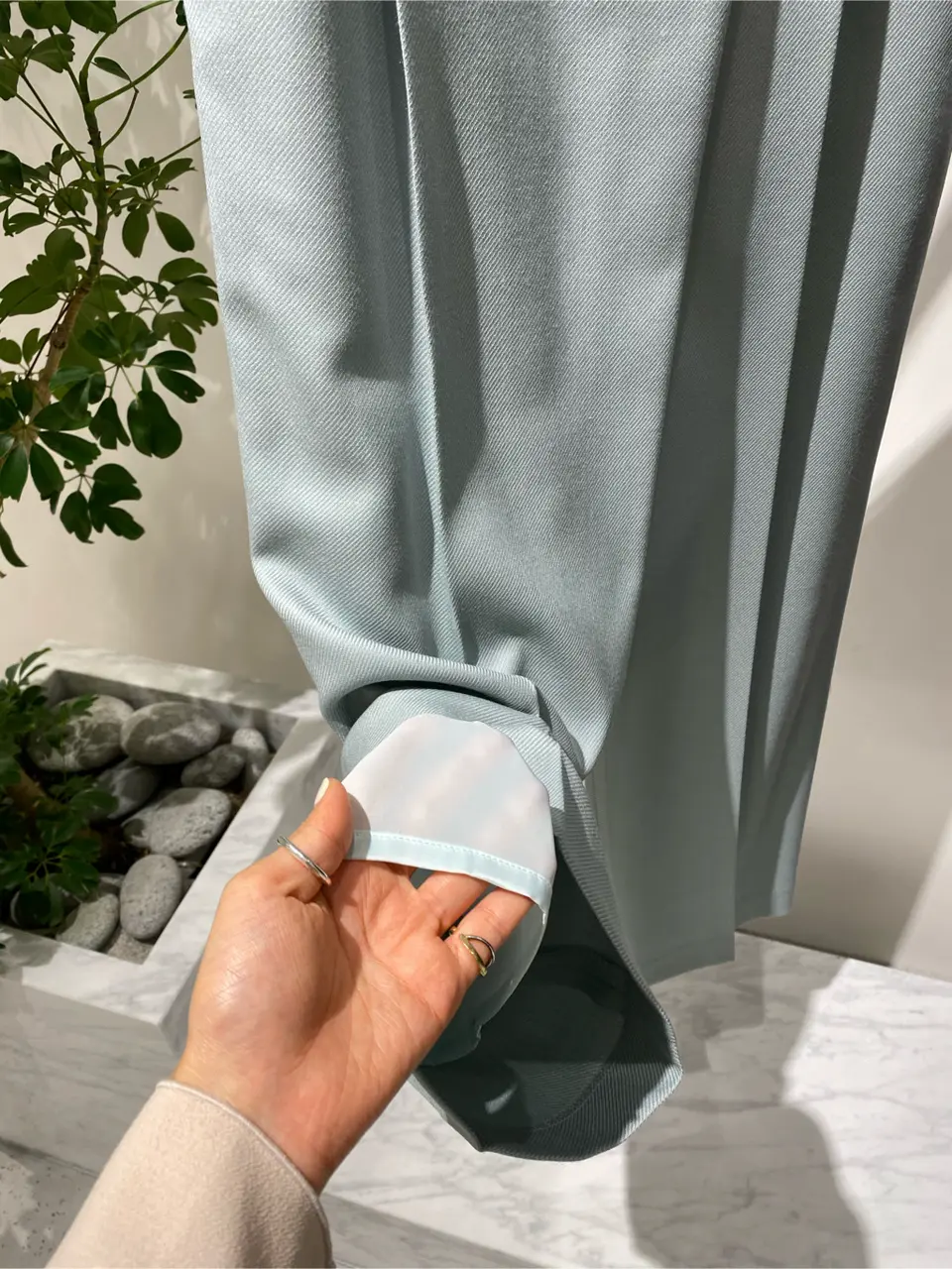 BEIGE， R.A コーディネート画像