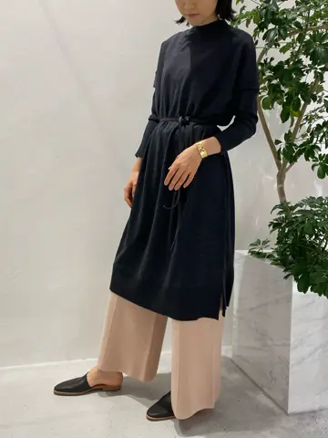 BEIGE， R.A コーディネート画像