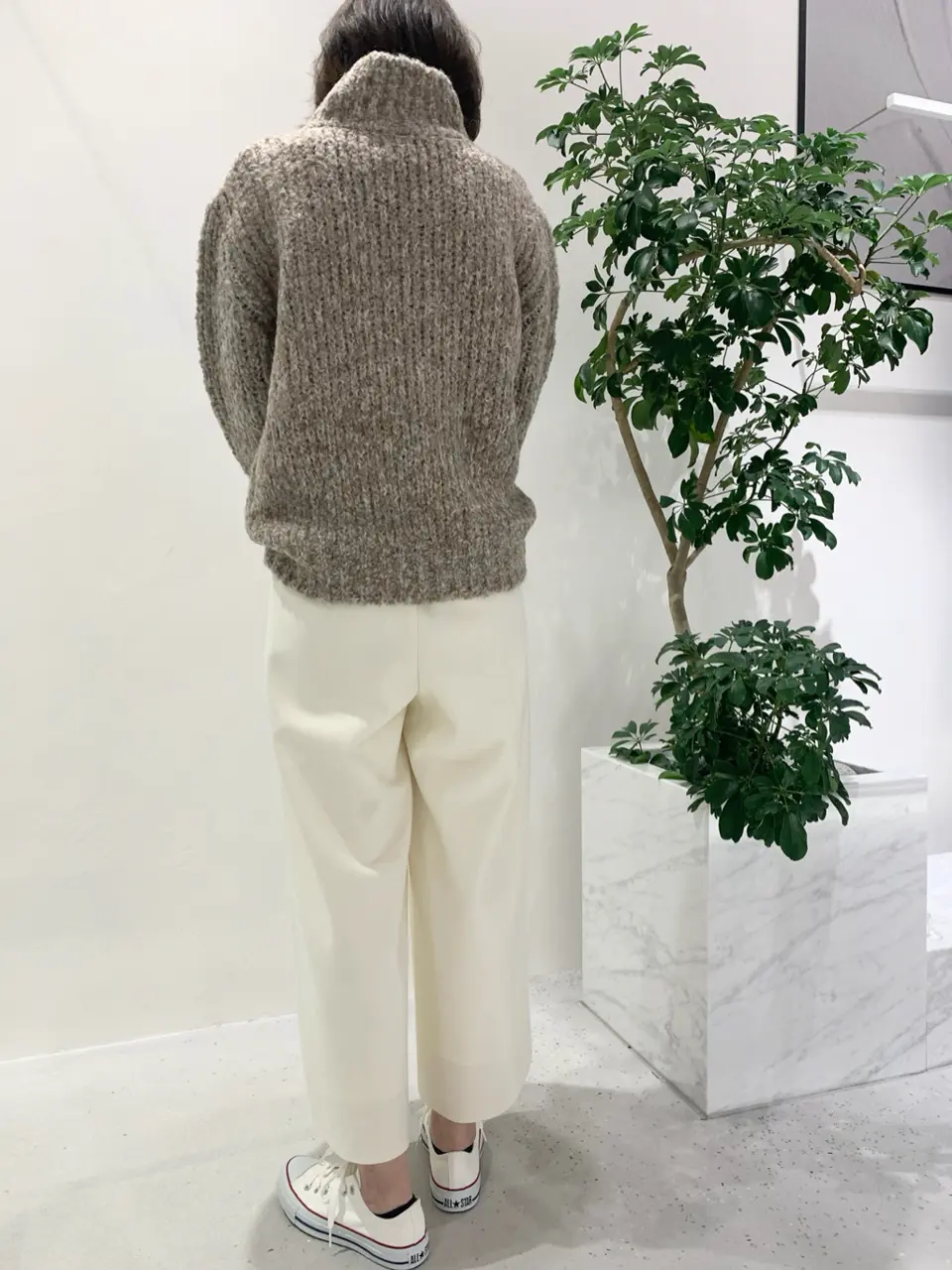 BEIGE， 小泉 コーディネート画像