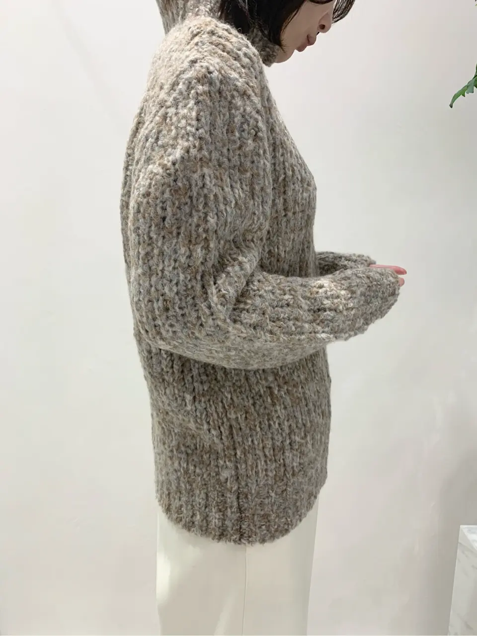 BEIGE， 小泉 コーディネート画像