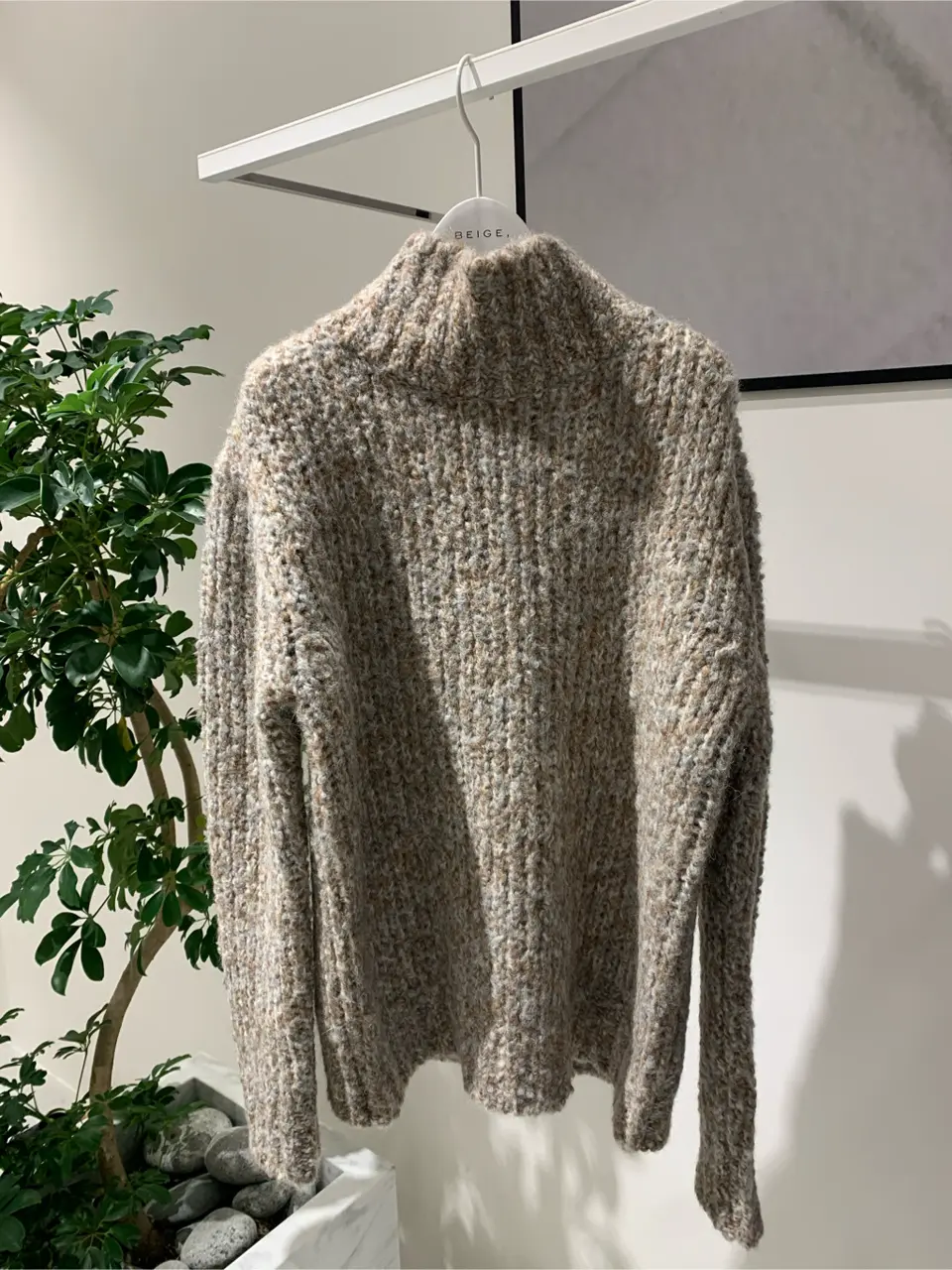 BEIGE， 小泉 コーディネート画像